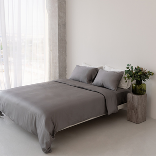 AM:CLUB™ Temperature Regulating Essentials Set - Discipline Grey