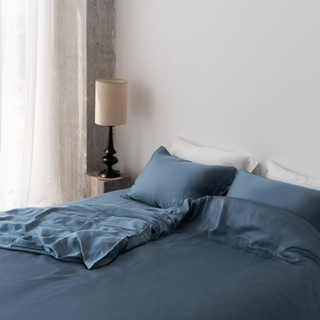 AM:CLUB™ Temperature Regulating Sheet Set - Neural Blue